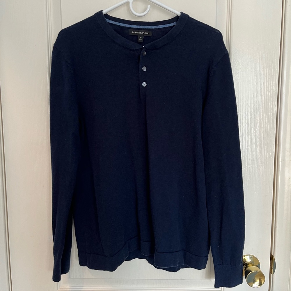 Banana Republic Sweater - Medium